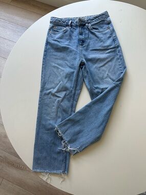 Topshop Light Blue Cropped Straight-Leg Jeans